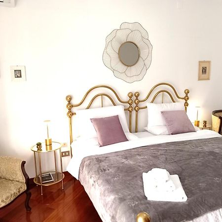 Bed and Breakfast Le Tre Civette Сассари Экстерьер фото