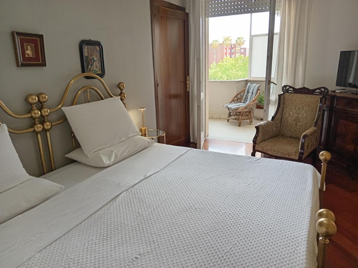 Bed and Breakfast Le Tre Civette Сассари Экстерьер фото
