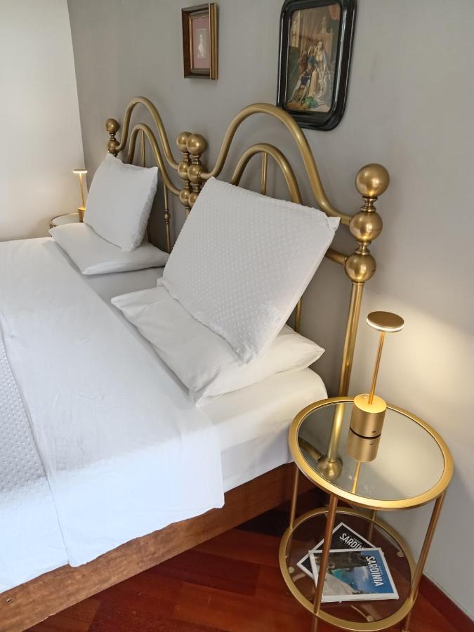 Bed and Breakfast Le Tre Civette Сассари Экстерьер фото