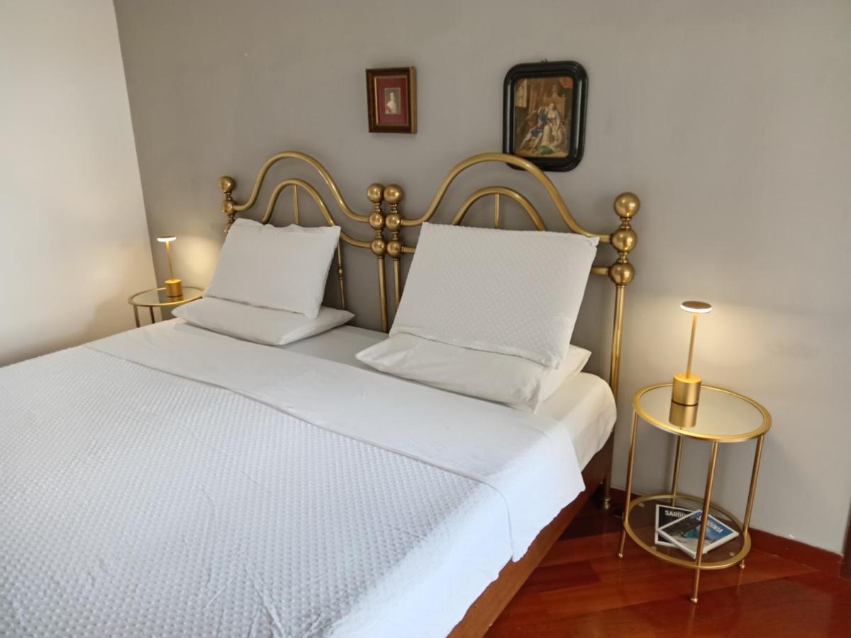 Bed and Breakfast Le Tre Civette Сассари Экстерьер фото