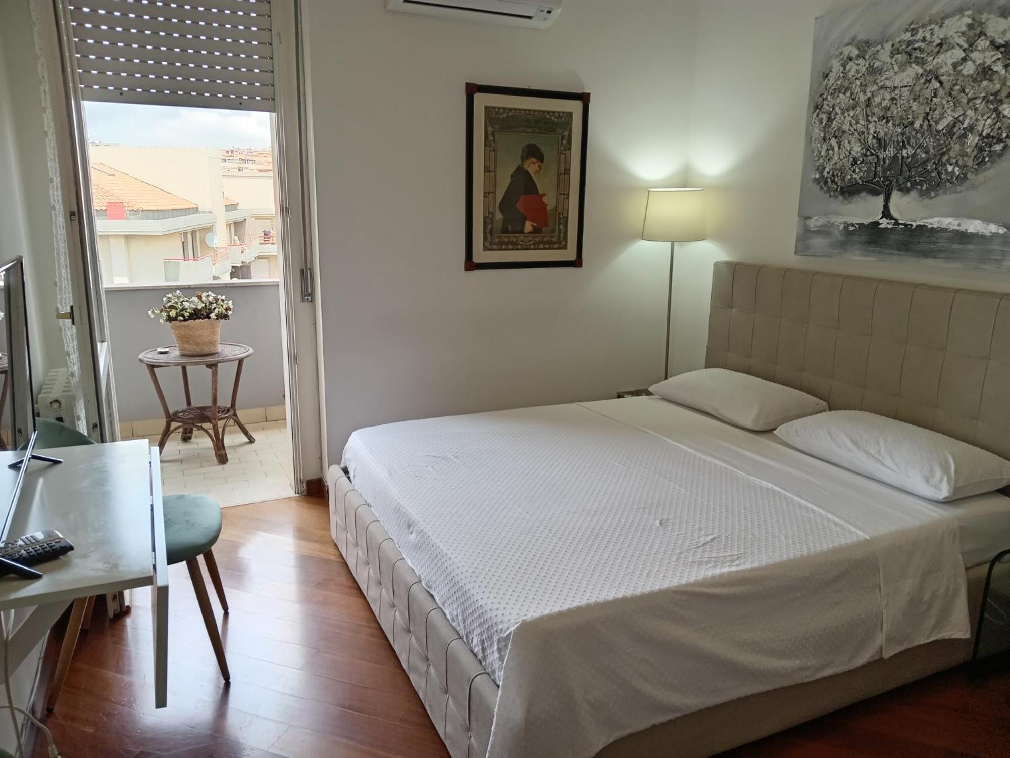 Bed and Breakfast Le Tre Civette Сассари Экстерьер фото